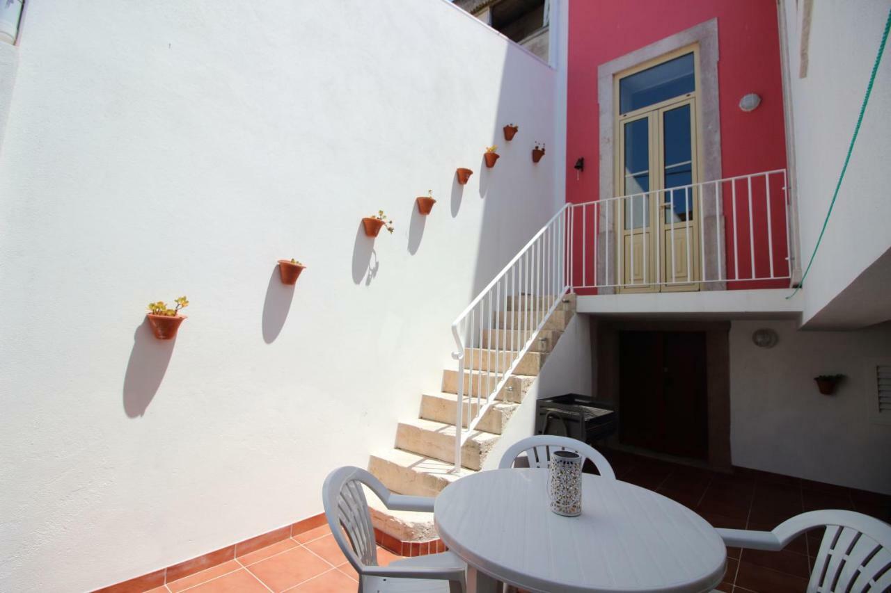 Casa 11 Cravos Βίλα Figueira da Foz Εξωτερικό φωτογραφία