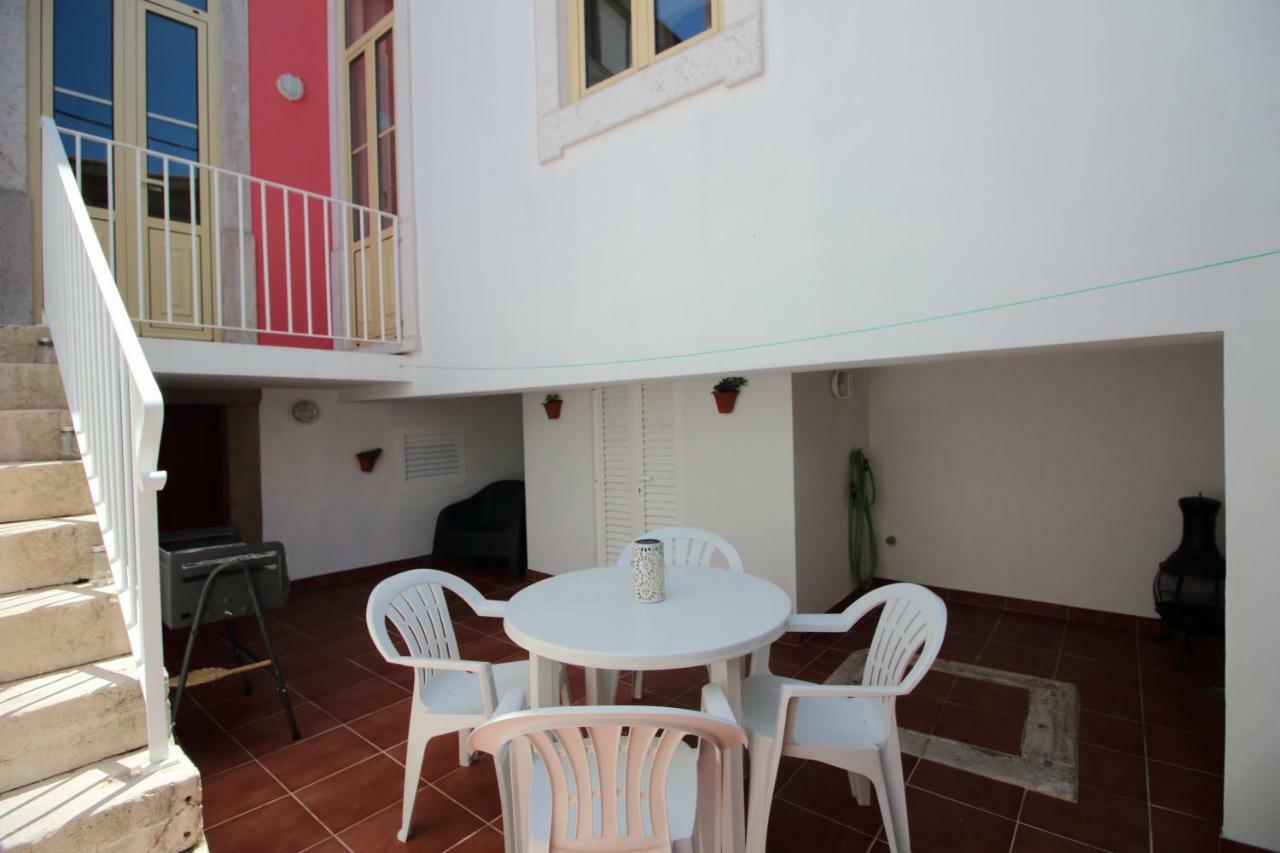 Casa 11 Cravos Βίλα Figueira da Foz Εξωτερικό φωτογραφία
