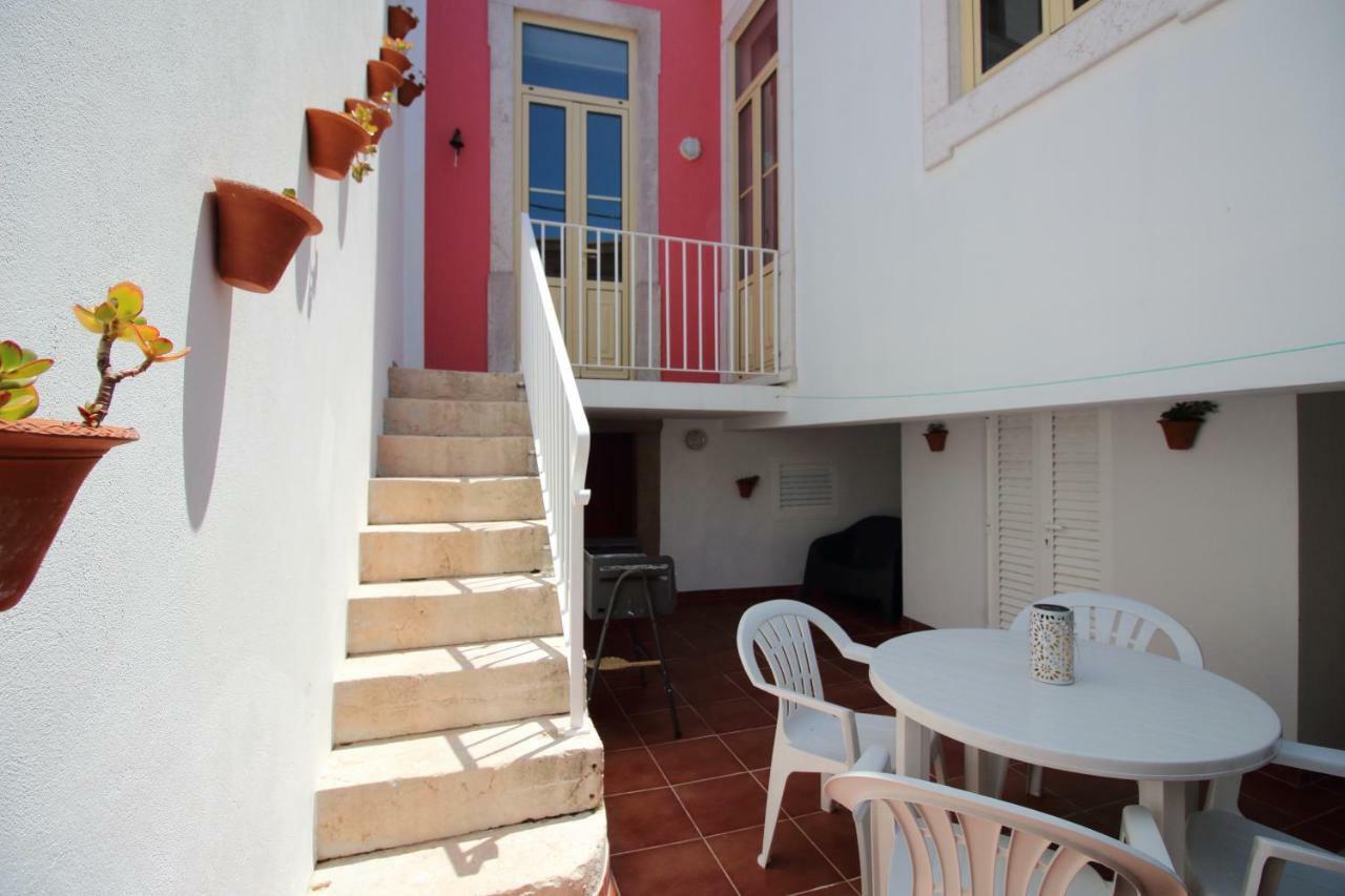 Casa 11 Cravos Βίλα Figueira da Foz Εξωτερικό φωτογραφία
